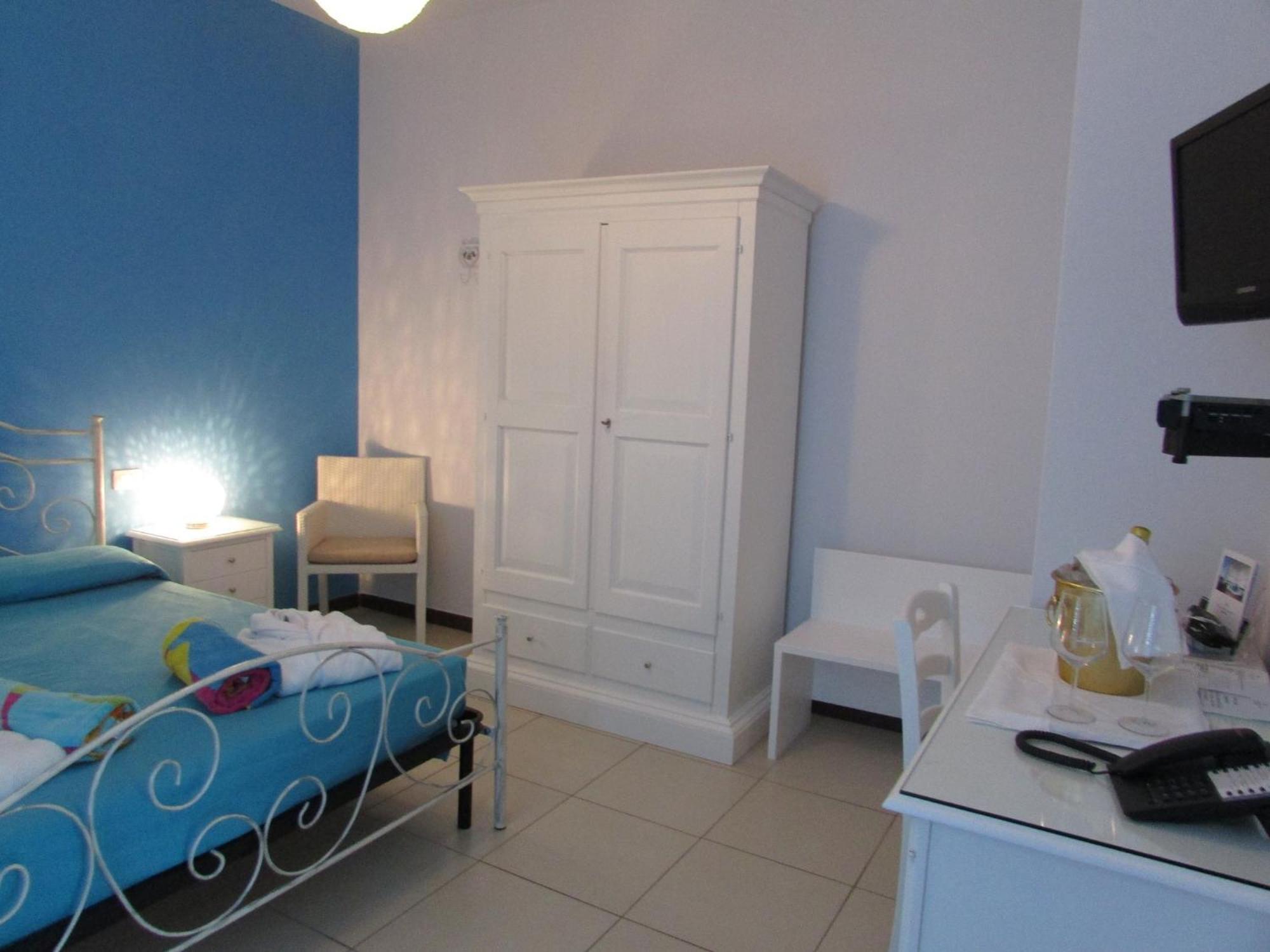 Miramare 3*